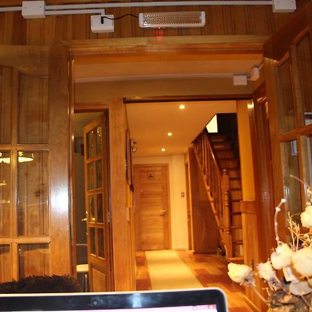 Hostal Fernando De Magalhaes Пунта Аренас Екстериор снимка