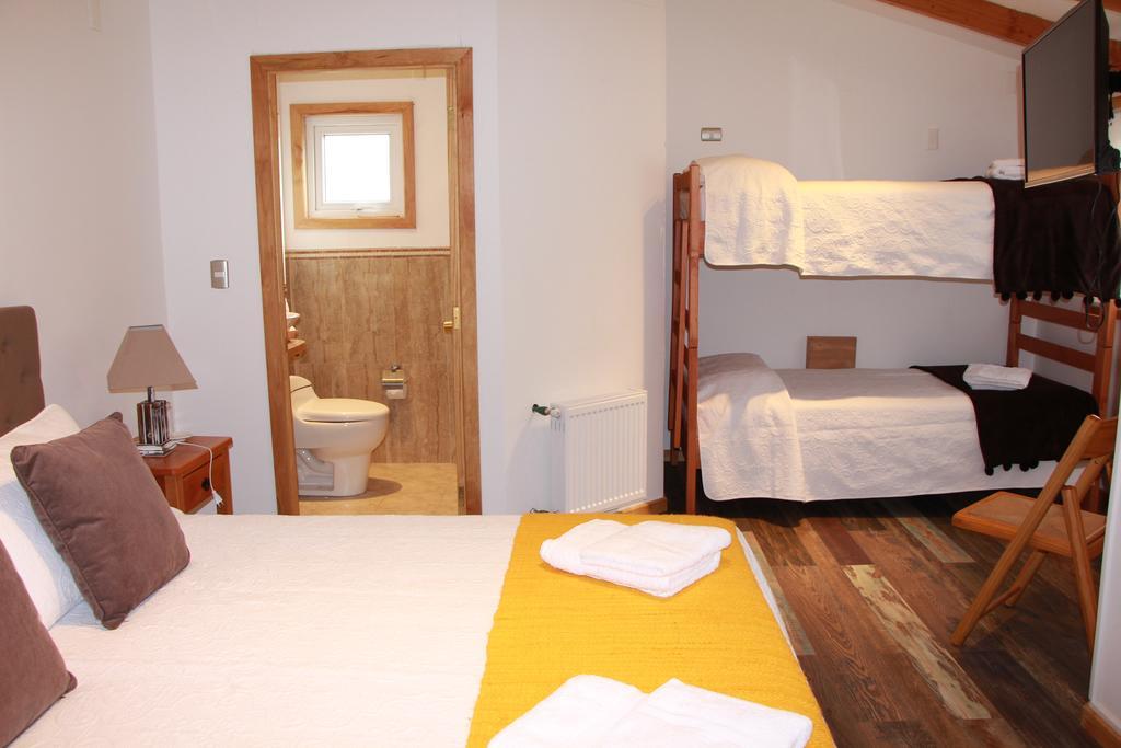 Hostal Fernando De Magalhaes Пунта Аренас Екстериор снимка