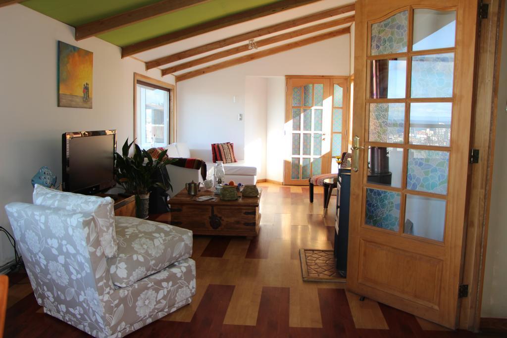 Hostal Fernando De Magalhaes Пунта Аренас Екстериор снимка