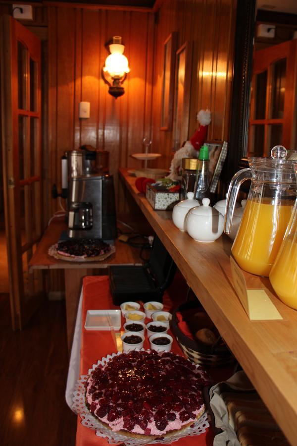 Hostal Fernando De Magalhaes Пунта Аренас Екстериор снимка